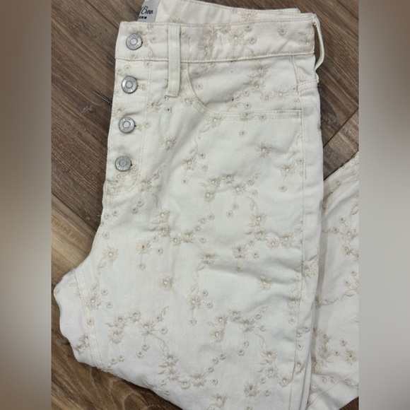 EUC J. Crew 10” Billie Demi Boot Crop Jean in Eyelet Size 28 - Picture 4 of 13